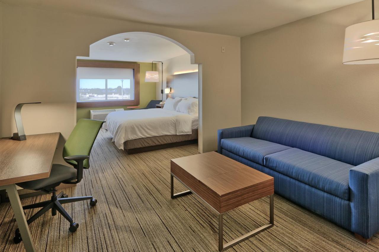 Holiday Inn Express & Suites Portales By Ihg Habitación foto